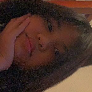 Meet your Posher, Ayumie willaine